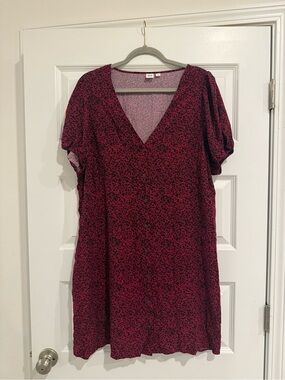 GAP Pink and Black Floral Short Sleeve Dress